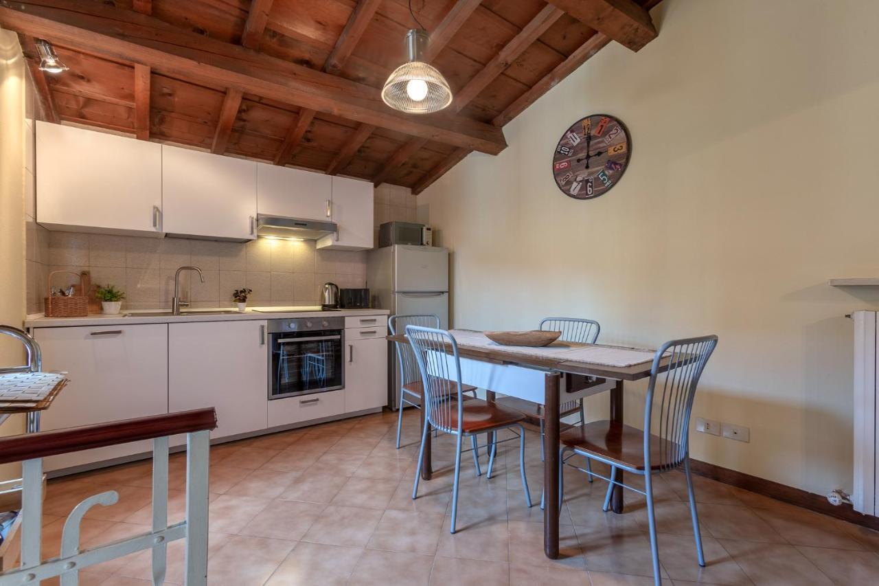 Ferrara Casa Dell'Archivolto Con Garage Apartment Екстериор снимка
