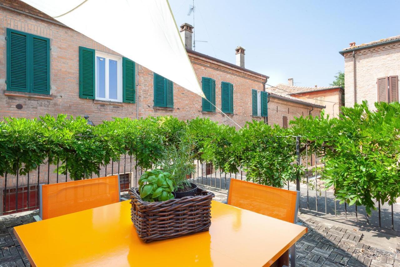 Ferrara Casa Dell'Archivolto Con Garage Apartment Екстериор снимка