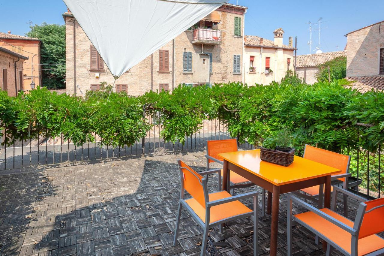 Ferrara Casa Dell'Archivolto Con Garage Apartment Екстериор снимка