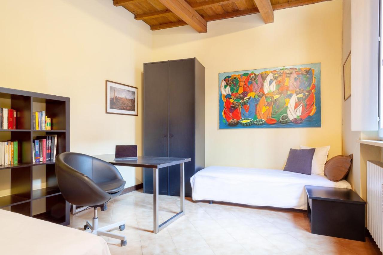 Ferrara Casa Dell'Archivolto Con Garage Apartment Екстериор снимка