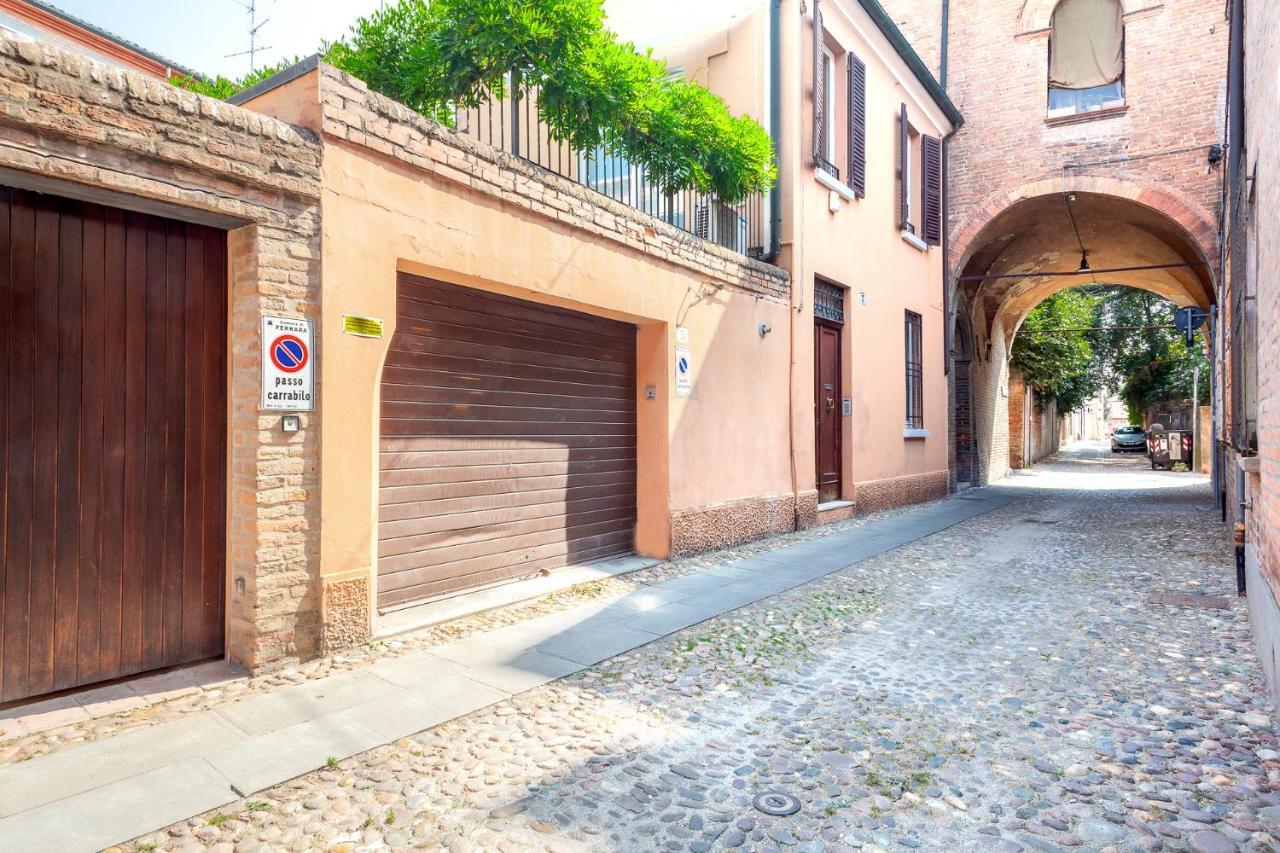 Ferrara Casa Dell'Archivolto Con Garage Apartment Екстериор снимка